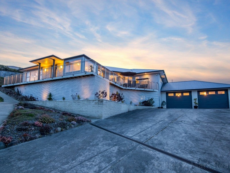 16 Riverstone Drive, Riverstone Terraces, Upper Hutt - Carousel 1