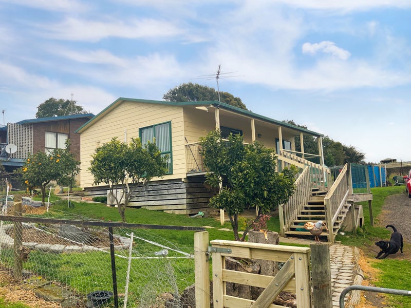11A Sergeant Road, Waiuku - Carousel 1