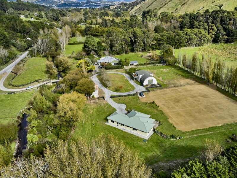 391B Paekakariki Hill Road, Porirua - Carousel 1
