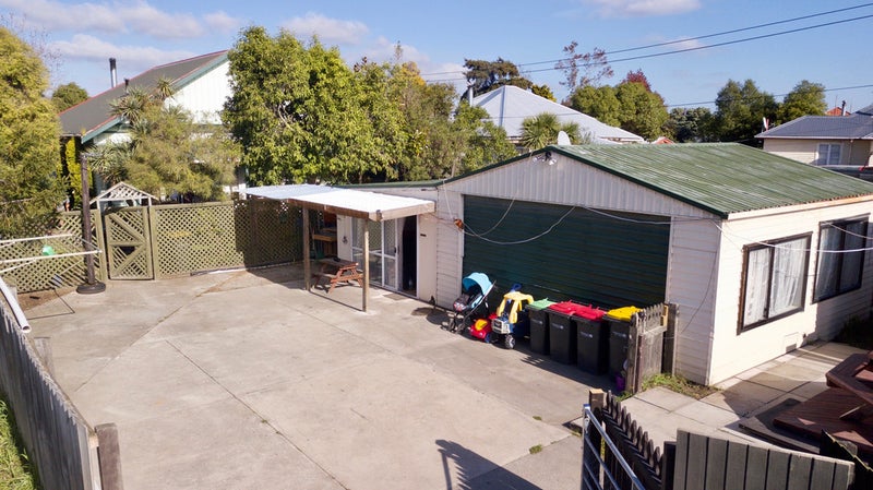 132 Pages Road, Wainoni, Christchurch - Carousel 1