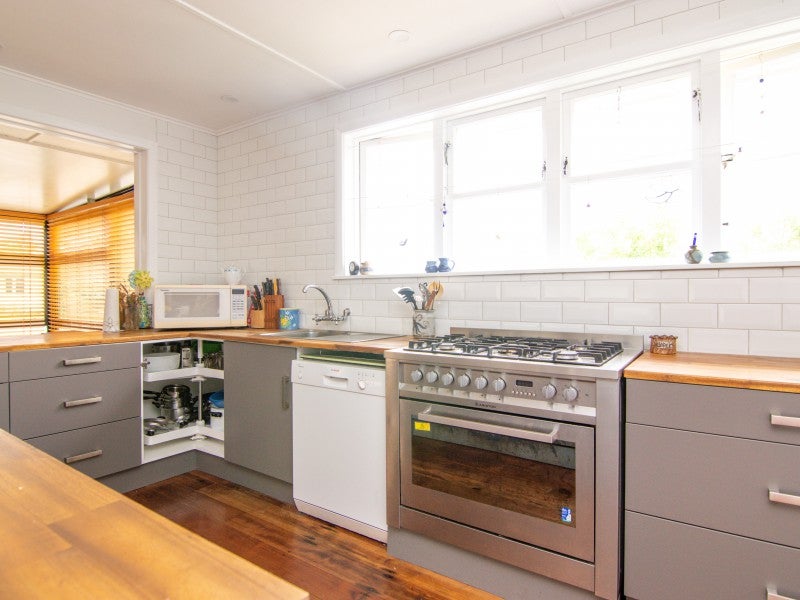 38 Tweed Street, Roslyn, Palmerston North - Carousel 2
