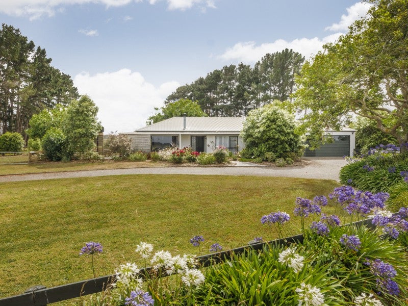 397 Rowe Road, Rongotea, Palmerston North - Carousel 1