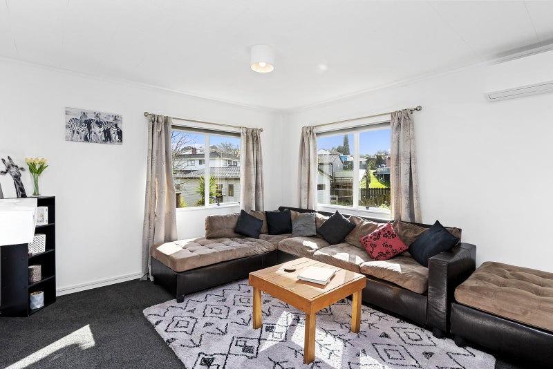 2/85 Harmel Road, Glendene, Auckland - Carousel 2