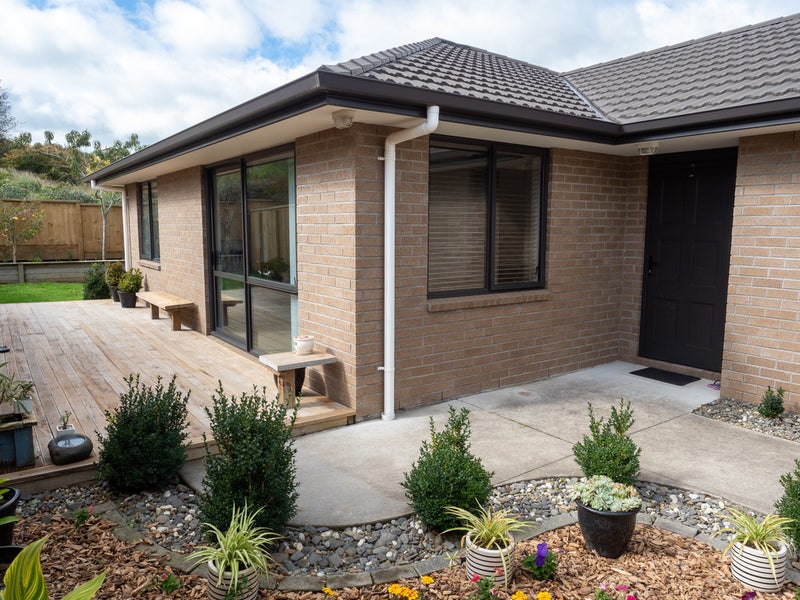 41 AINSLEE ST, Highlands Park, New Plymouth - Carousel 1