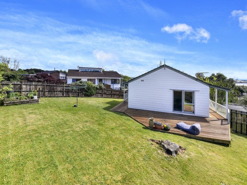 155 Ransom Smyth Drive, Goodwood Heights, Auckland - Carousel 2