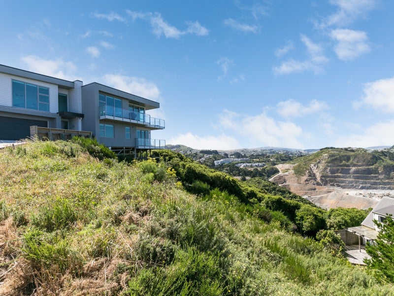 6 Imran Terrace, Khandallah, Wellington - Carousel 8