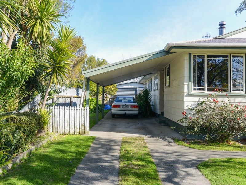 6 Tait Drive, Pirimai, Napier - Carousel 2