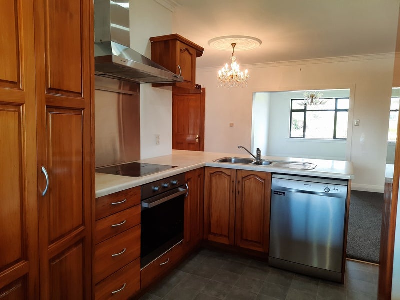 114 Banks Road, Palmerston North - Carousel 2