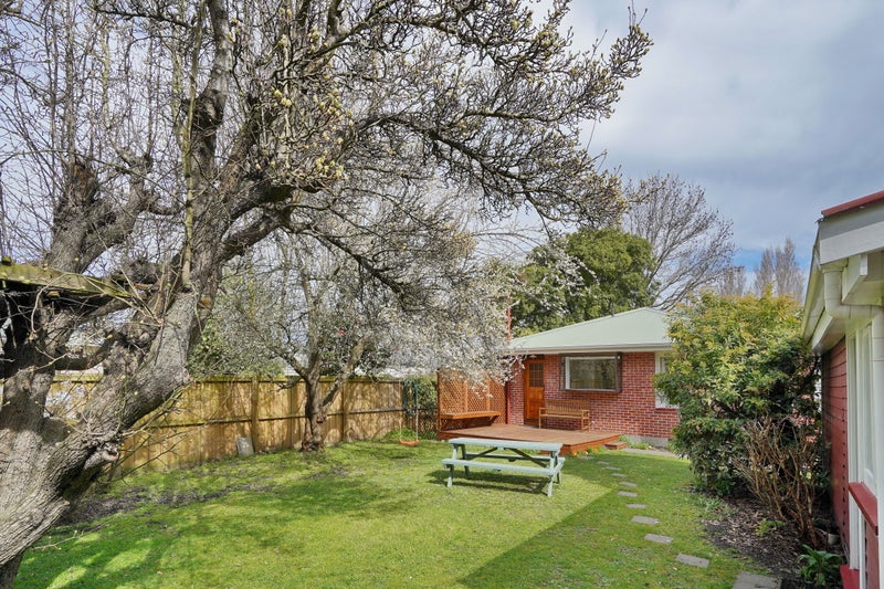 62 Brookside Terrace, Bryndwr, Christchurch - Carousel 25
