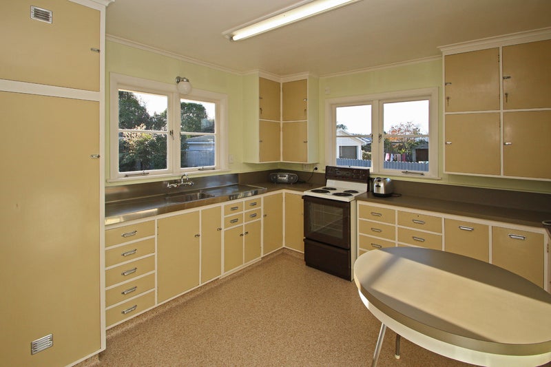 275 Kennedy Road, Onekawa, Napier - Carousel 2
