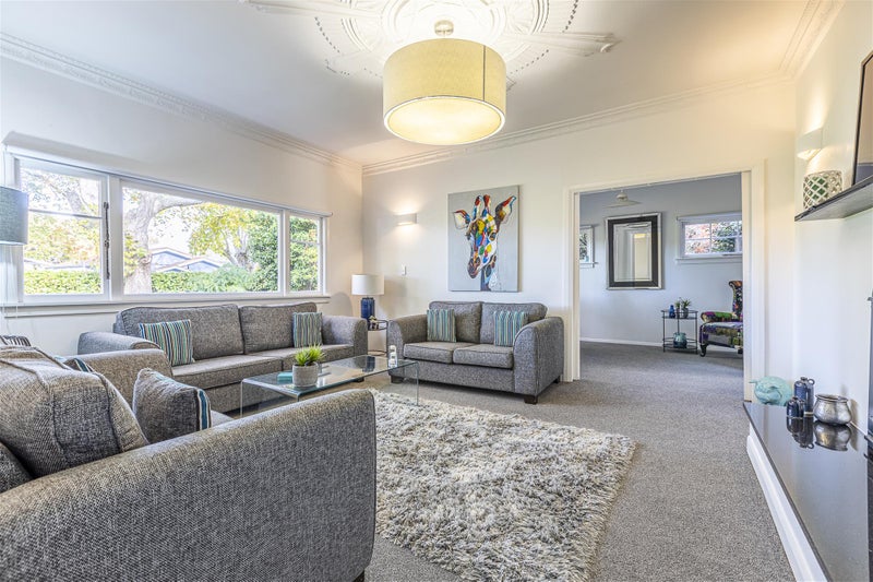 43 Manapouri Crescent, Hokowhitu, Palmerston North - Carousel 2