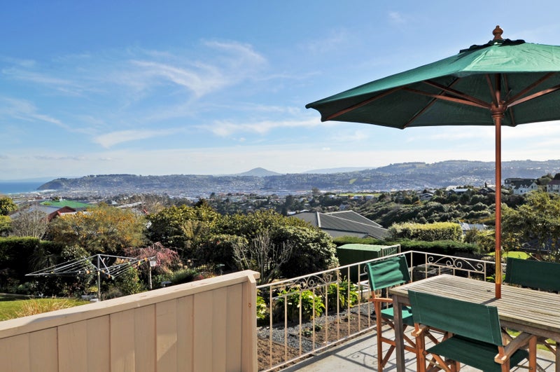 261 Highcliff Road, Shiel Hill, Dunedin - Carousel 1