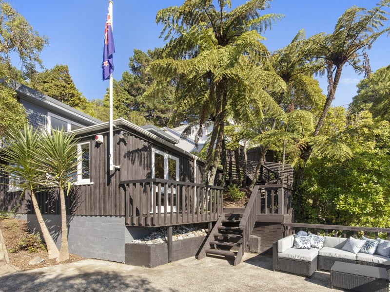 149 Miromiro Road, Normandale, Lower Hutt - Carousel 1