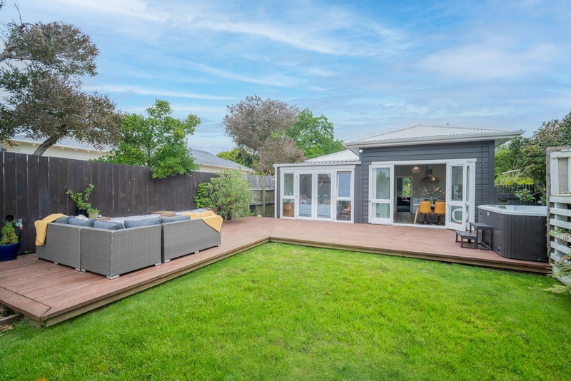 22 Celia Street, Redcliffs, Christchurch - Carousel 2