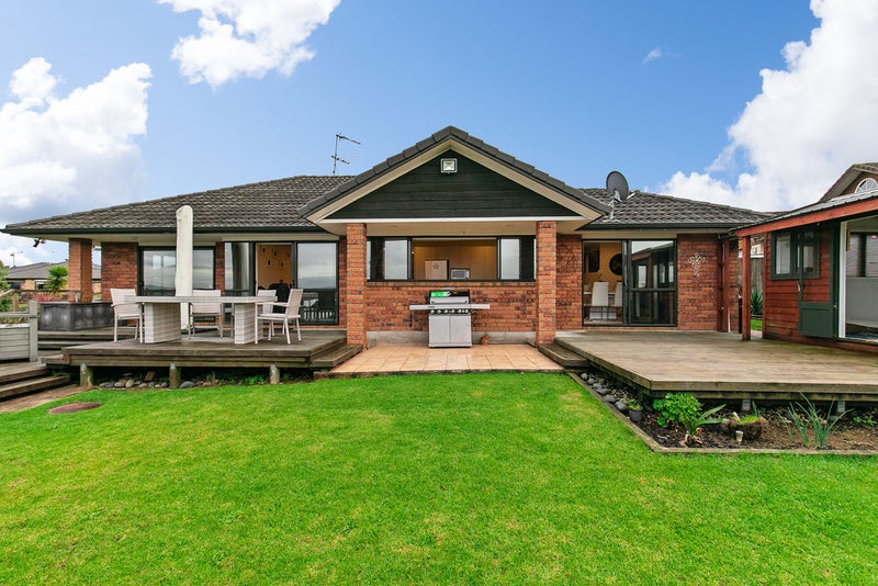 74 Waimahia Avenue, Weymouth, Auckland - Carousel 2