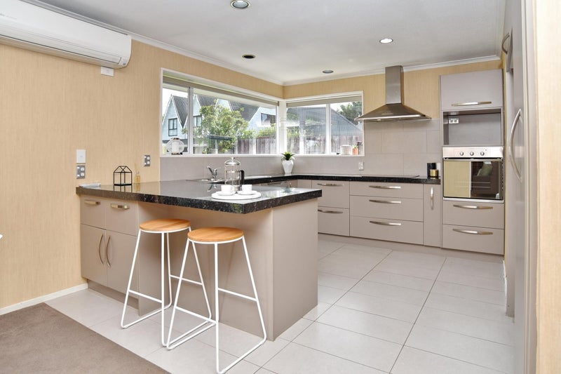 71 Regency Crescent, Redwood, Christchurch - Carousel 2