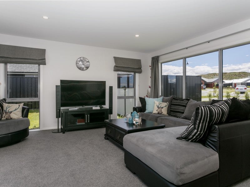 11 Sedge Grove, Nukuhau, Taupo - Carousel 2