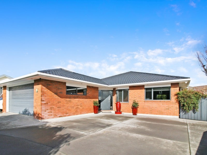 6 Manuka Place, Whalers Gate, New Plymouth - Carousel 2