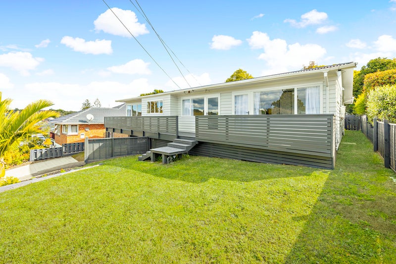 6 Brouder Place, Hillpark, Auckland - Carousel 2