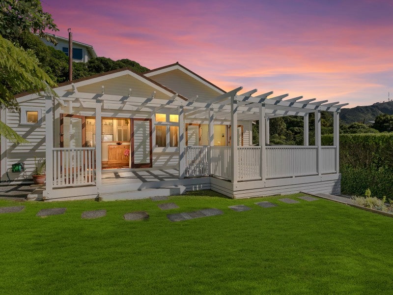 35 Heke Street, Ngaio, Wellington - Carousel 1
