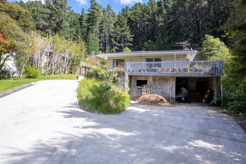 40 Elmslie Road, Pinehaven, Upper Hutt - Carousel 13