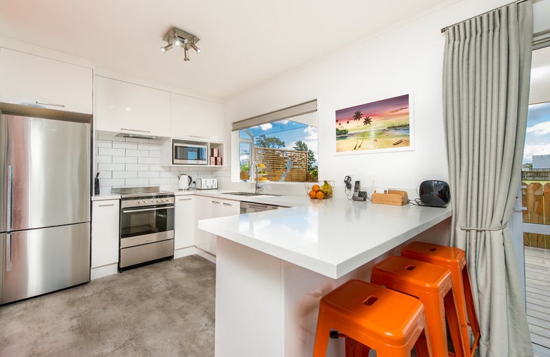 2/66 Frank Nobilo Drive, Golflands, Auckland - Carousel 26