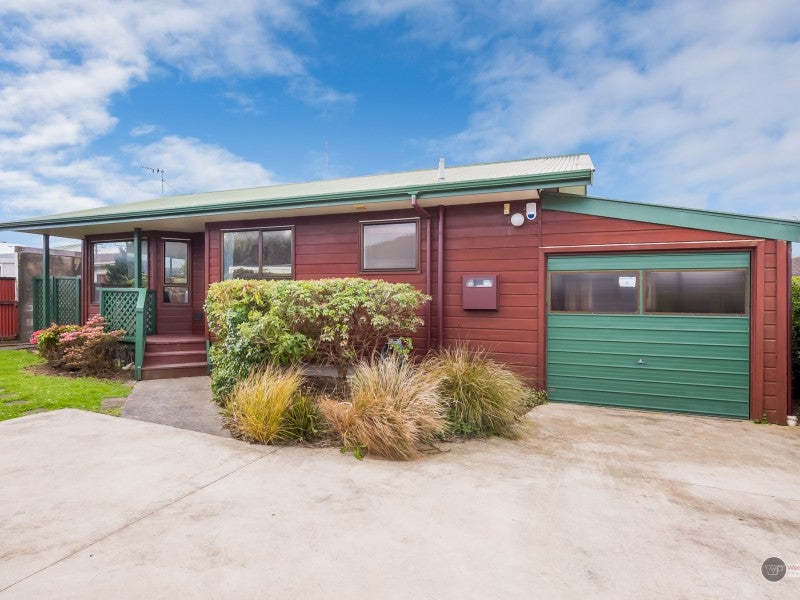 2/71 Walters Street, Avalon, Lower Hutt - Carousel 1