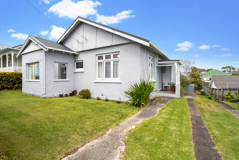 7 Tranmere Road, Sandringham, Auckland - Carousel 1