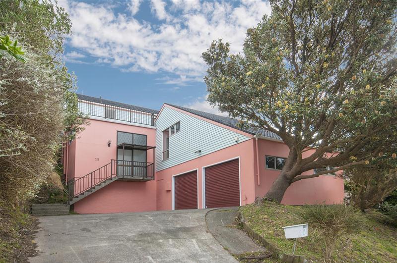 19 Fitzpatrick Street, Newlands, Wellington - Carousel 2