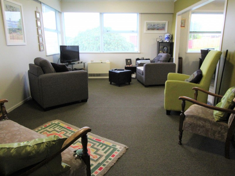 38 Edinburgh Street, Tokoroa, Tokoroa - Carousel 2