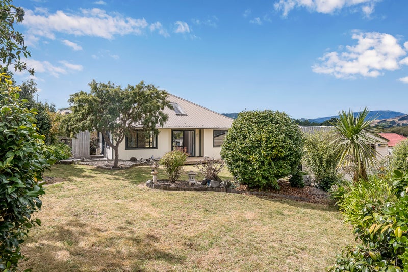 34 Campion Road, Waikanae Beach, Waikanae - Carousel 1