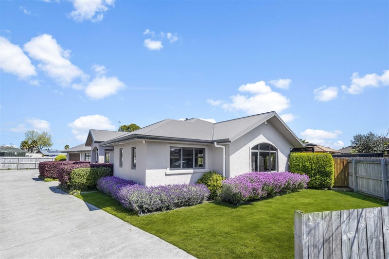 16 Lockhart Place, Rototuna, Hamilton - Carousel 23