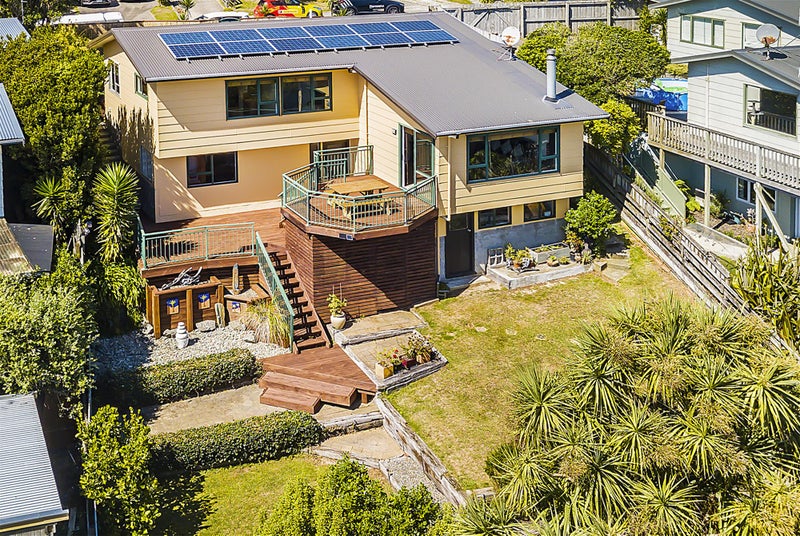 59 Sea Vista Drive, Pukerua Bay, Porirua - Carousel 1