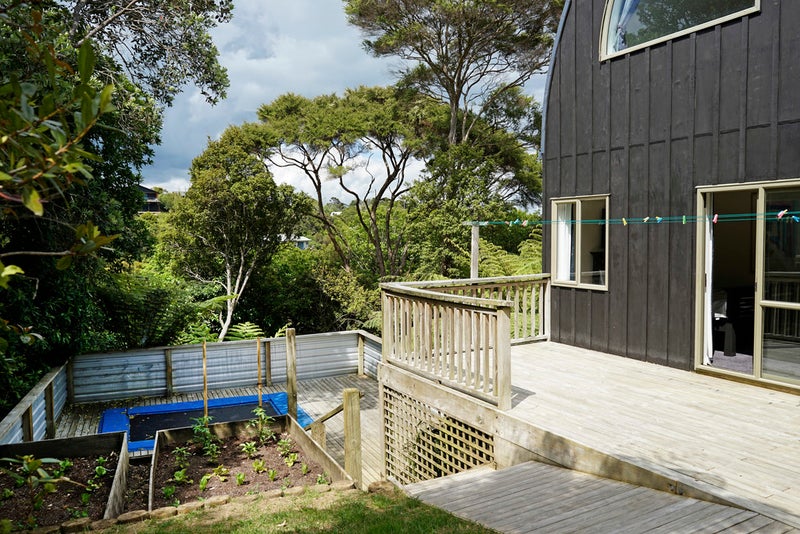 56 Frank Street, Oneroa, Waiheke Island - Carousel 21