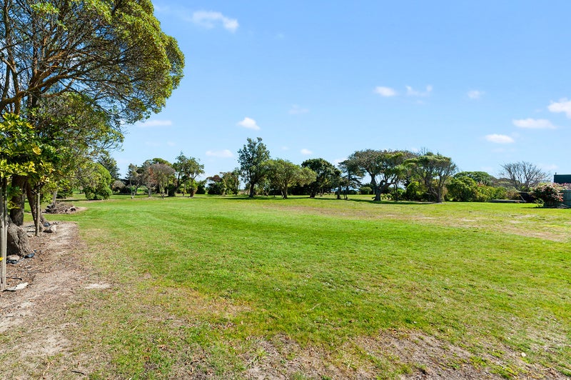 11 Mermaid Place, Southshore, Christchurch - Carousel 12