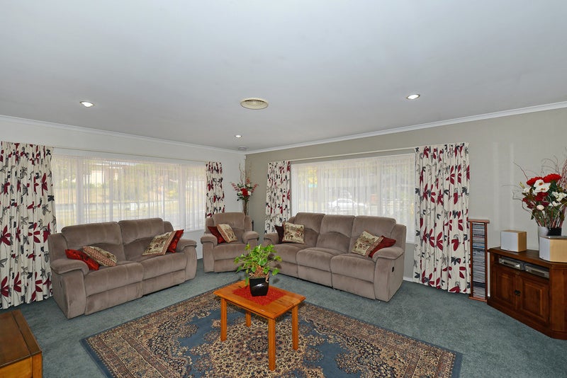 4 Carlow Grove, Birchville, Upper Hutt - Carousel 26