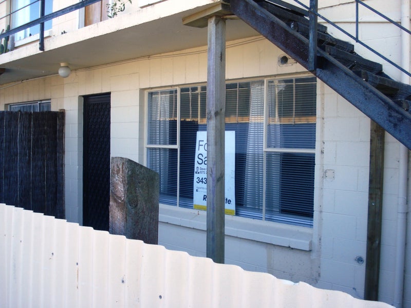 4/246 Stanmore Road, Richmond, Christchurch - Carousel 1