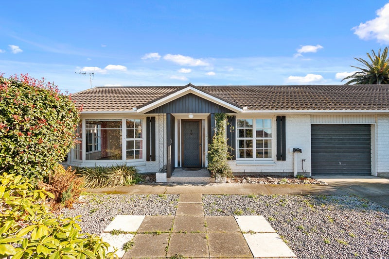 281 Avonhead Road, Avonhead, Christchurch - Carousel 1