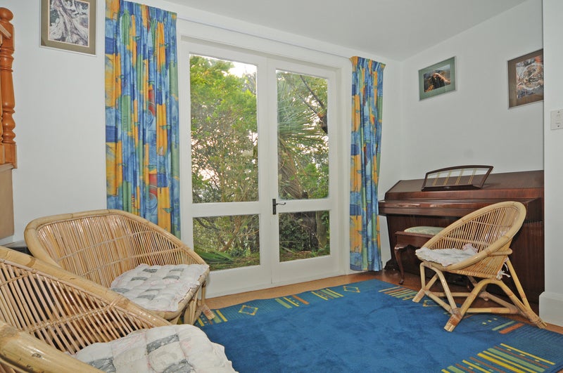 25 Disley Street, Highbury, Wellington - Carousel 10