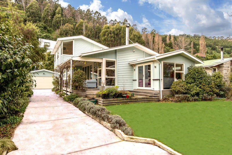 97 Bowenvale Avenue, Cashmere, Christchurch - Carousel 1