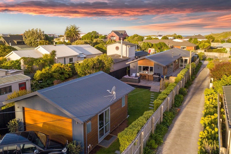 281 Pine Avenue, South New Brighton, Christchurch - Carousel 1