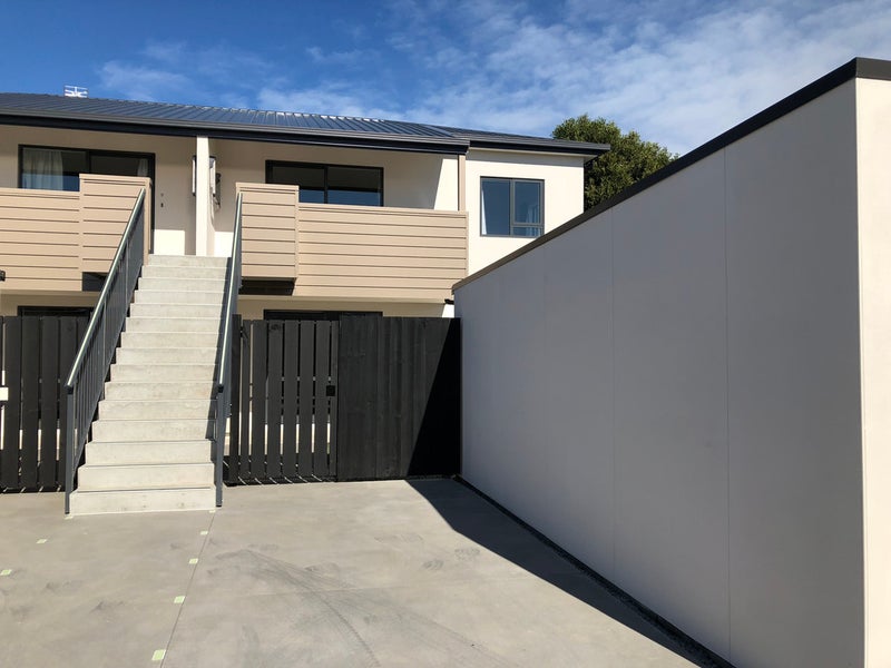 80G Shakespeare Road, Waltham, Christchurch - Carousel 1
