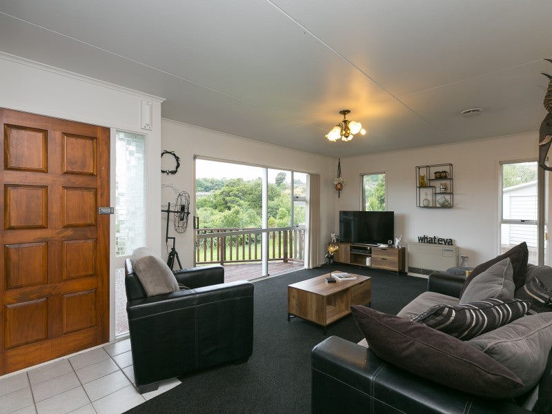 63 Cumberland Street, Welbourn, New Plymouth - Carousel 2