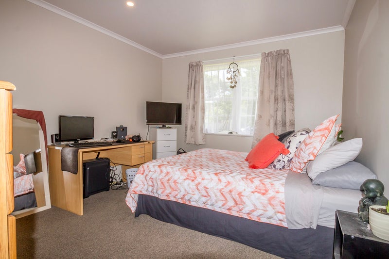 26 Rugby Street, Awapuni, Palmerston North - Carousel 14