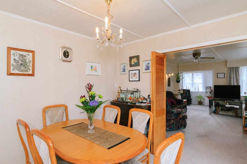 6 Colson Street, Avalon, Lower Hutt - Carousel 2