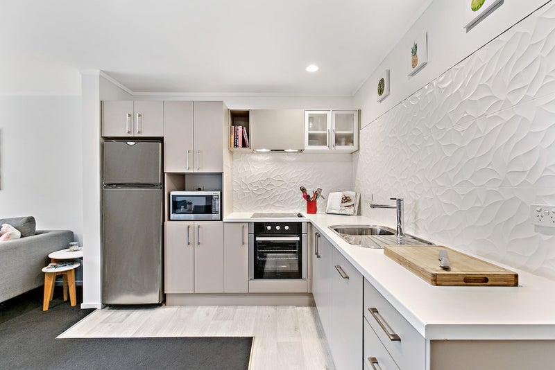 323/26 Morningside Drive, Morningside, Auckland - Carousel 1