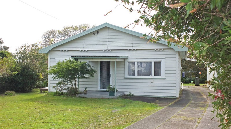 38 Walker Terrace, Te Kopuru - Carousel 1