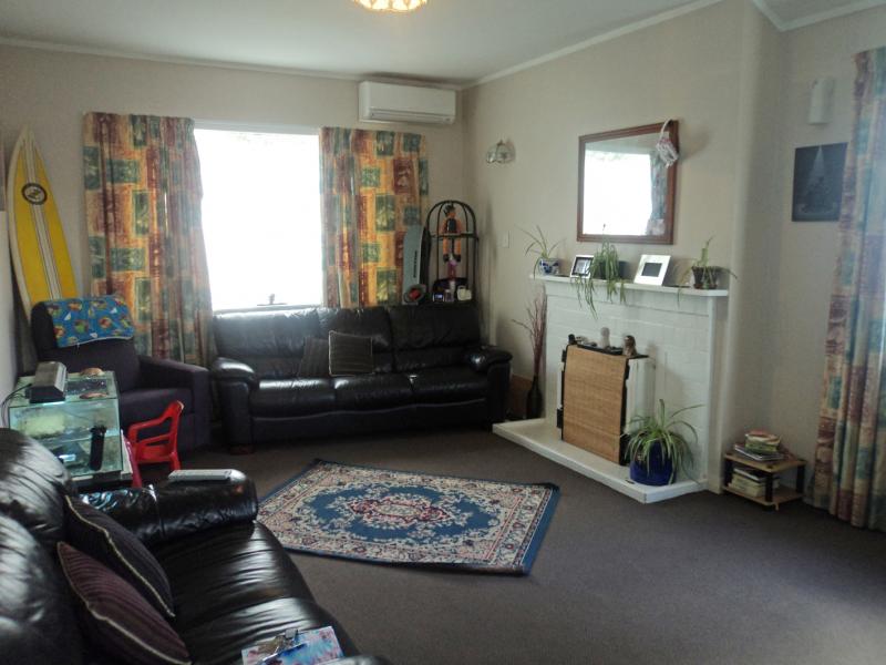 2/19 Randwick Road, Moera, Lower Hutt - Carousel 2