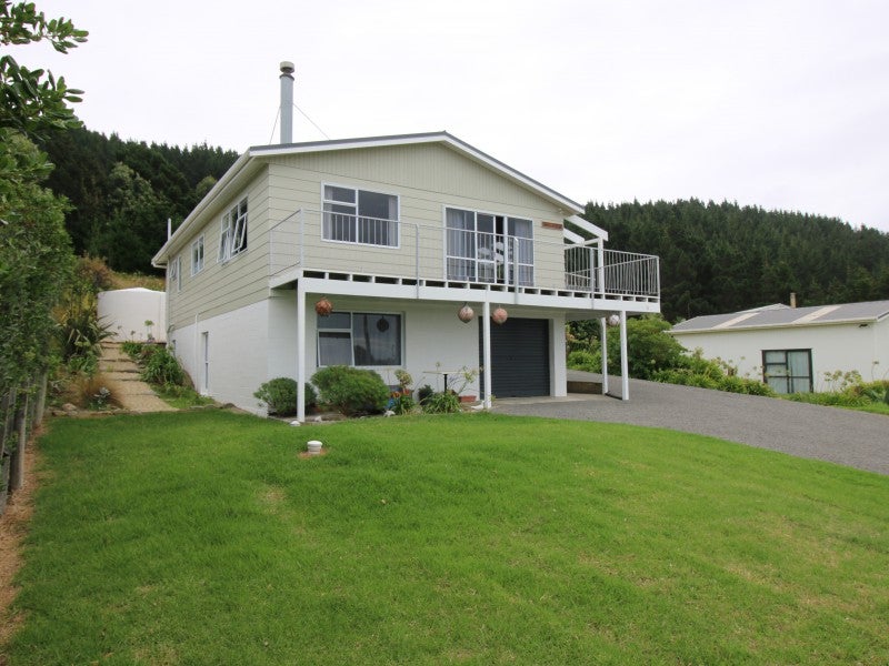 13 Sandy Bay Drive, Mataikona, Tīnui - Carousel 2