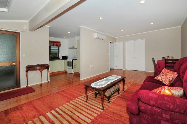 14/18 King Street, Petone, Lower Hutt - Carousel 2